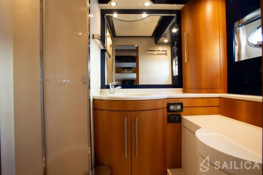Riva Dolce Vita 70 - Yacht Charter Sailica