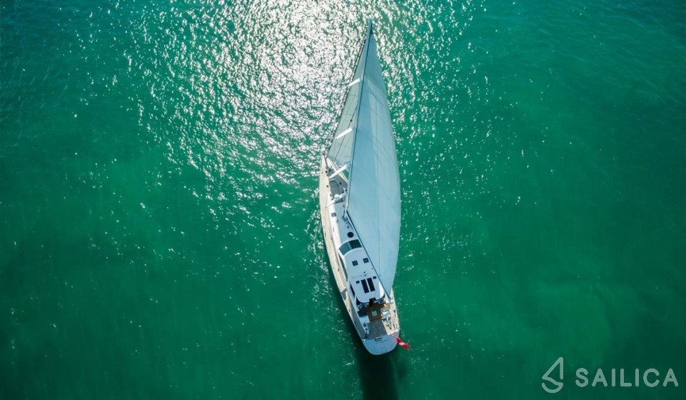 SY Silverlining - Yacht Charter Sailica