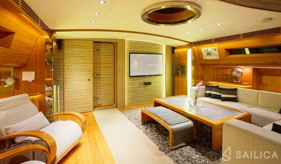 SY Silverlining - Yacht Charter Sailica