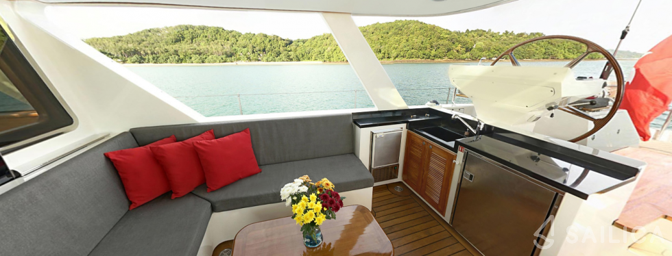 SY Silverlining - Yacht Charter Sailica