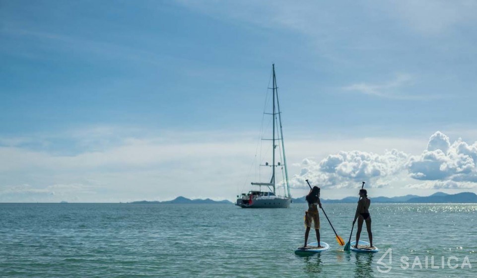 SY Silverlining - Yacht Charter Sailica