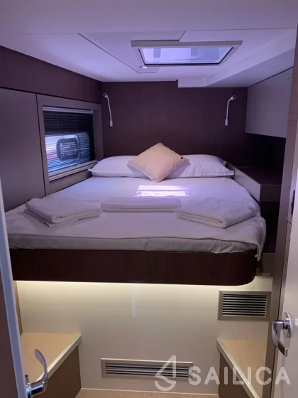 Bali 4.6 - Yacht Charter Sailica