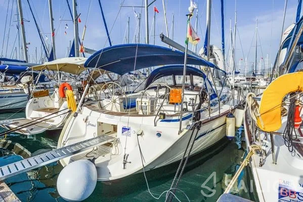 Bavaria 44 - Yacht Charter Sailica