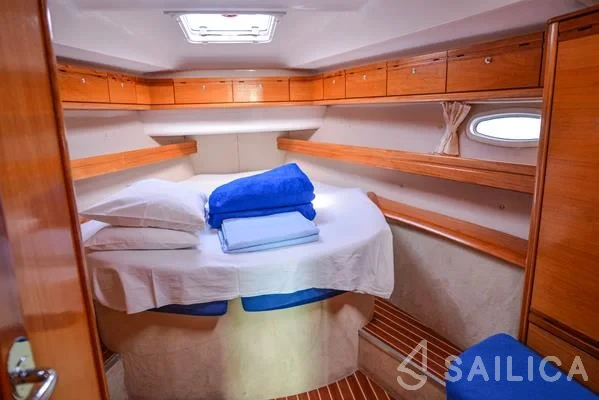 Bavaria 46 Cruiser - Yacht Charter Sailica