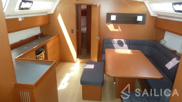 Bavaria 46 Cruiser - Yacht Charter Sailica