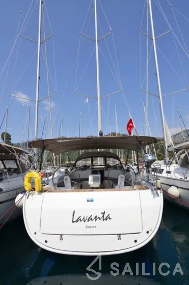 Bavaria 46 Cruiser - Yacht Charter Sailica
