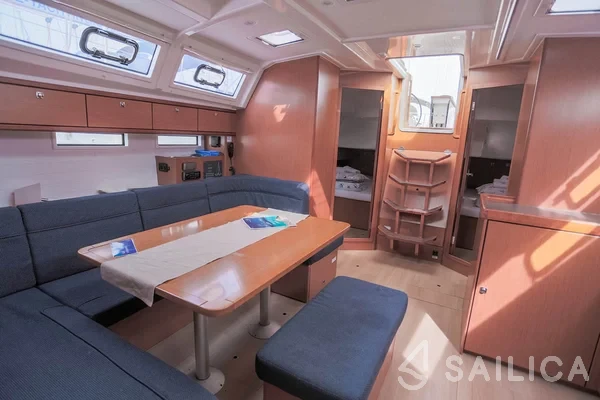 Bavaria 46 Cruiser - Yacht Charter Sailica