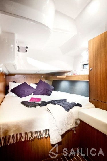 Bavaria 46 Cruiser - Yacht Charter Sailica