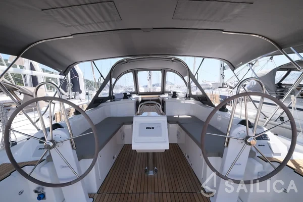 Bavaria C38 - Yacht Charter Sailica