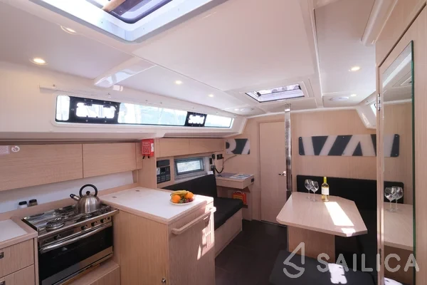 Bavaria C38 - Yacht Charter Sailica