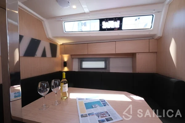 Bavaria C38 - Yacht Charter Sailica