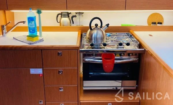 Bavaria C38 - Yacht Charter Sailica