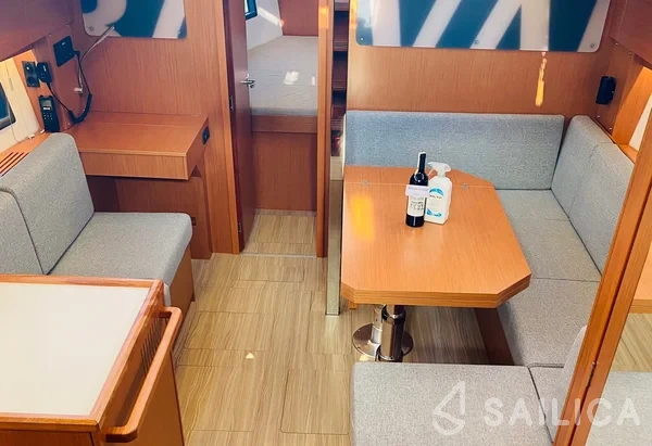 Bavaria C38 - Yacht Charter Sailica