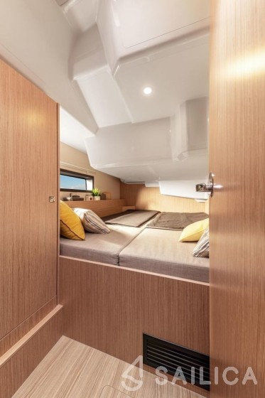 Bavaria C38 - Yacht Charter Sailica