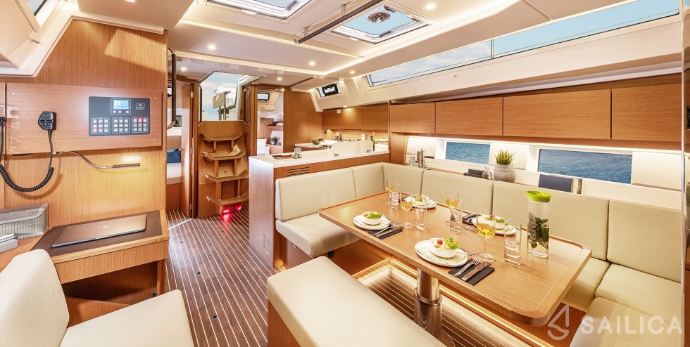 Bavaria C45 - Yacht Charter Sailica