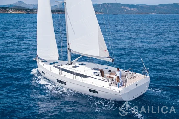 Bavaria C45 - Yacht Charter Sailica