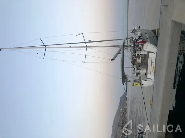 Bavaria 45 Cruiser - Yacht Charter Sailica