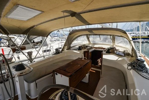 Bavaria 45 Cruiser - Yacht Charter Sailica