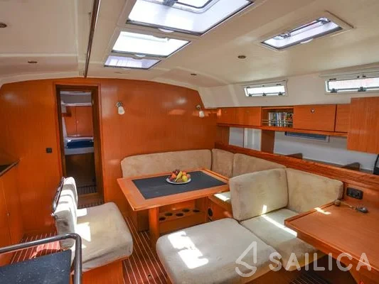 Bavaria 45 Cruiser - Yacht Charter Sailica