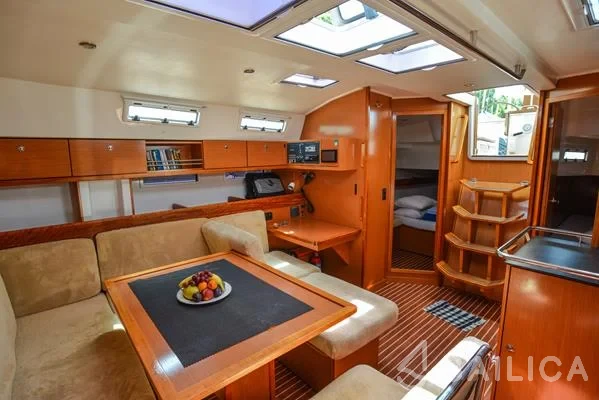 Bavaria 45 Cruiser - Yacht Charter Sailica
