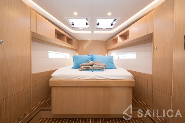 Bavaria C45 - Yacht Charter Sailica