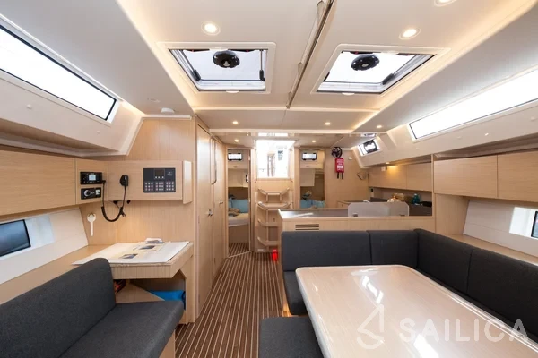 Bavaria C45 - Yacht Charter Sailica