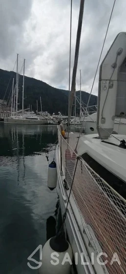Bavaria 41 Cruiser - Yacht Charter Sailica