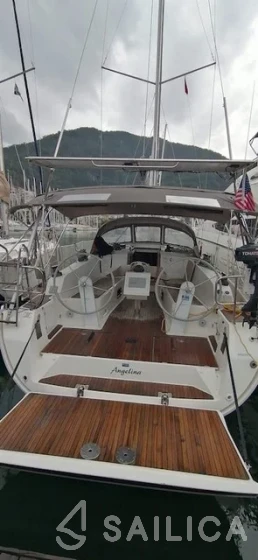 Bavaria 41 Cruiser - Yacht Charter Sailica