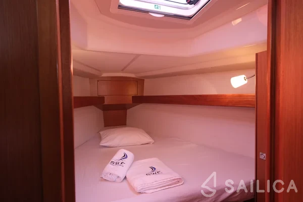 Bavaria 34 Cruiser - Yacht Charter Sailica