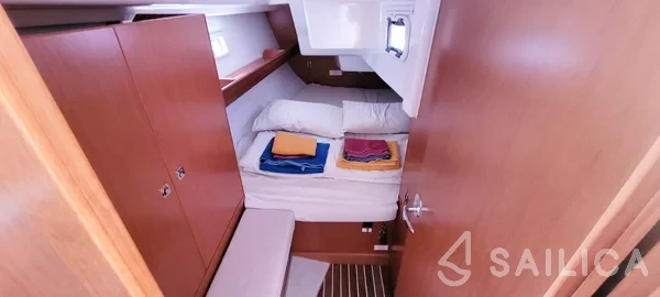 Bavaria 34 Cruiser - Yacht Charter Sailica