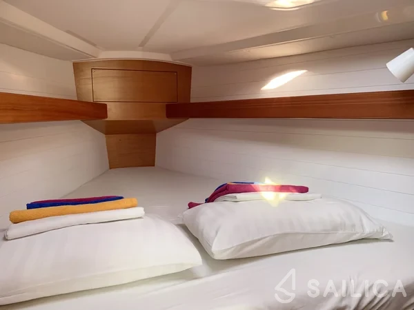 Bavaria 34 Cruiser - Yacht Charter Sailica