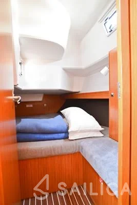 Bavaria 37 Cruiser - Yacht Charter Sailica
