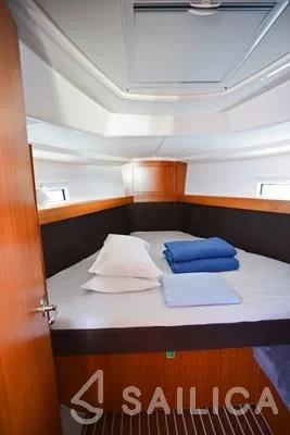 Bavaria 37 Cruiser - Yacht Charter Sailica