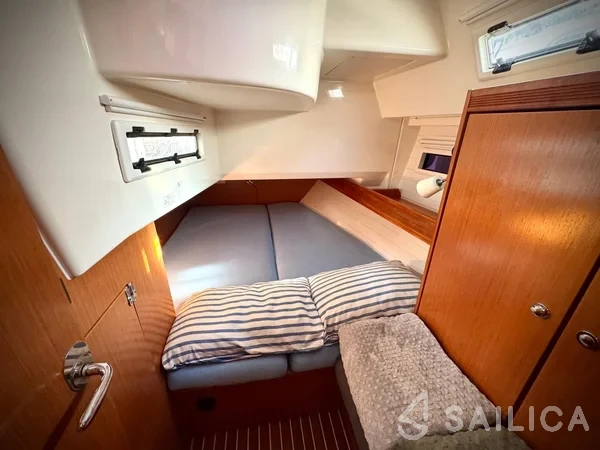 Bavaria 40 Cruiser - Yacht Charter Sailica