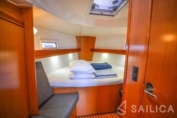 Bavaria 40 Cruiser - Yacht Charter Sailica