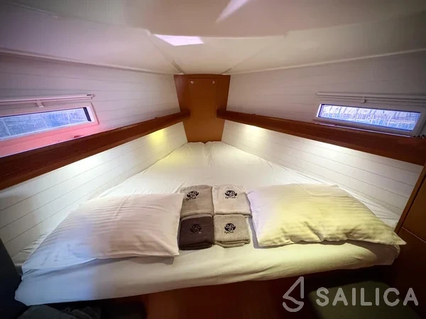 Bavaria 40 Cruiser - Yacht Charter Sailica