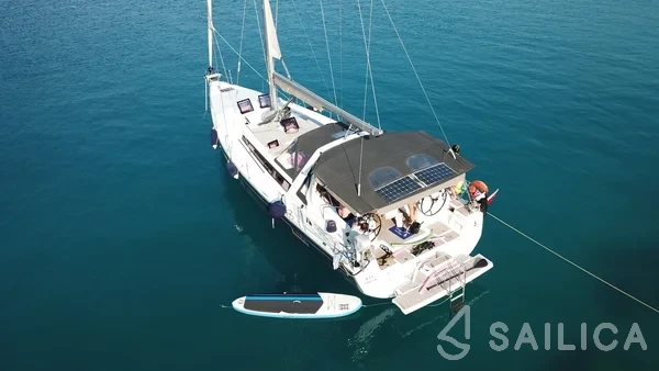 Oceanis 48 - Yacht Charter Sailica