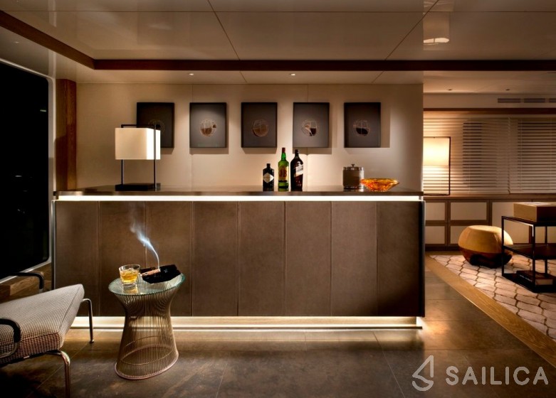 CBM 154 - Yacht Charter Sailica