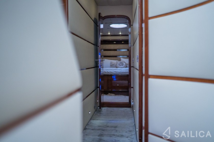 Custom Built - Yacht Charter Sailica