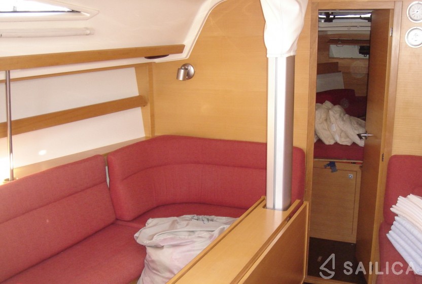 Elan 340 - Yacht Charter Sailica