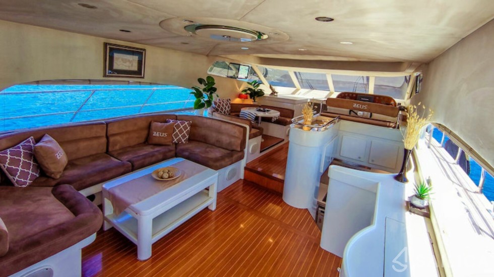Custom Built - Yacht Charter Sailica