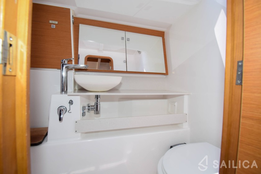 Dufour 430 - Yacht Charter Sailica