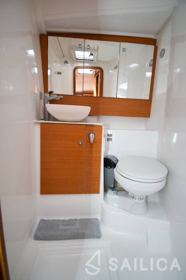 Dufour 430 - Yacht Charter Sailica