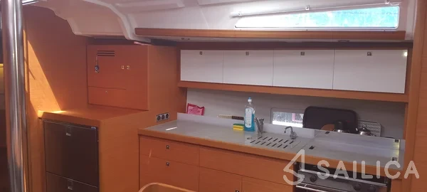 Dufour 430 - Yacht Charter Sailica