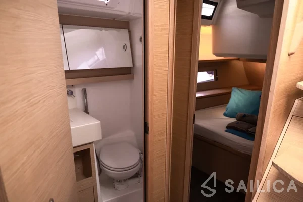 Dufour 470 - Yacht Charter Sailica