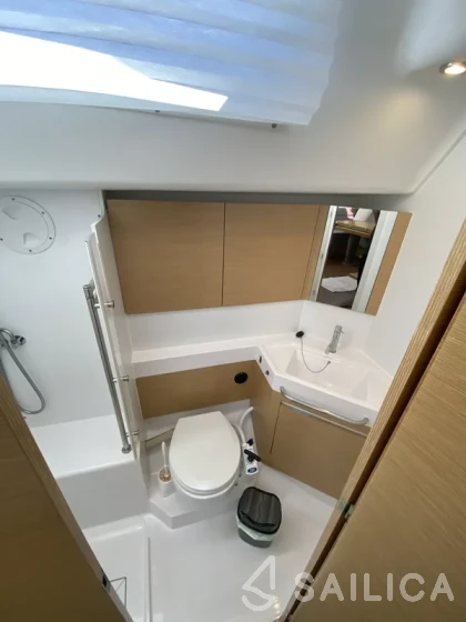 Elan 50 Impression - Yacht Charter Sailica