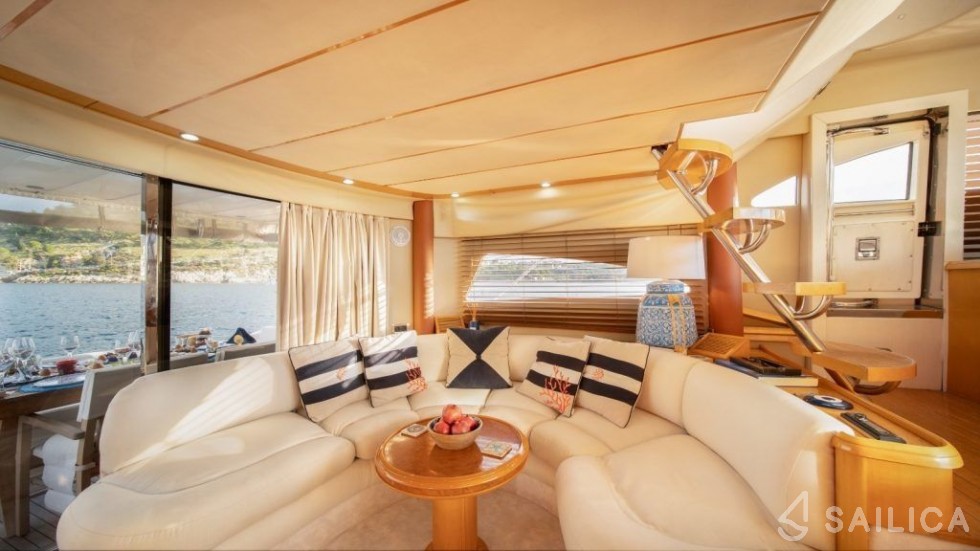 Fairline Squadron 55 - Yacht Charter Sailica
