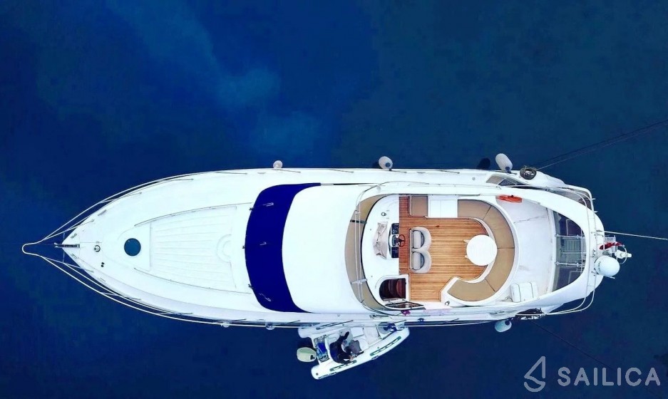 Fairline Squadron 58 - Yacht Charter Sailica