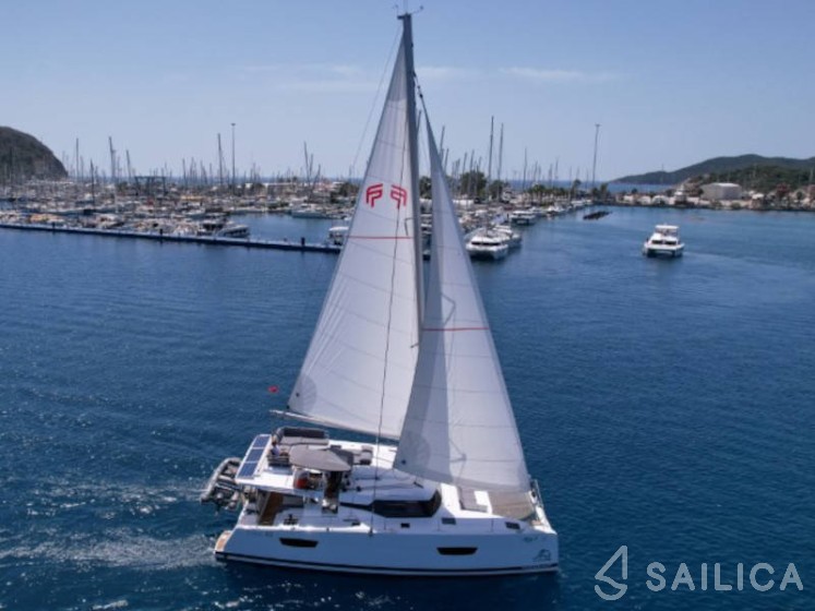 Elba 45 - Yacht Charter Sailica