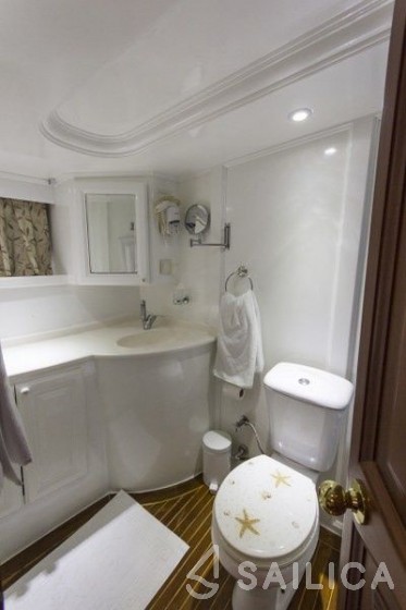 Gulet - Yacht Charter Sailica